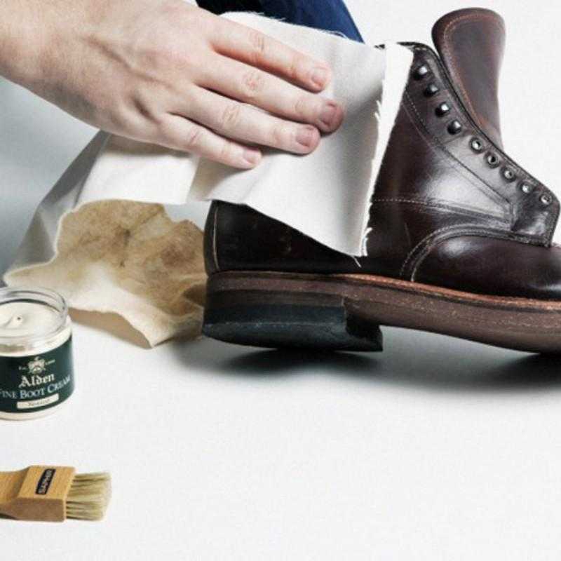 Как убрать запах плесени в обуви: химические средства и народные методы